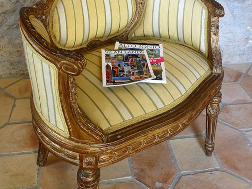 Palazzo Madeo - Residenza D'Epoca Bed & Breakfast Crosia Exterior photo
