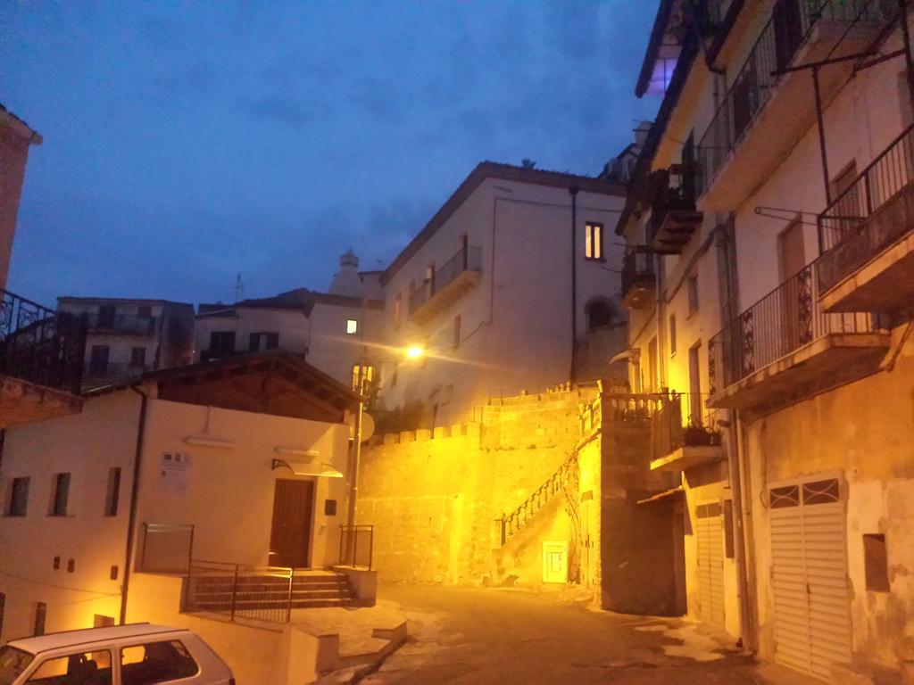 Palazzo Madeo - Residenza D'Epoca Bed & Breakfast Crosia Exterior photo